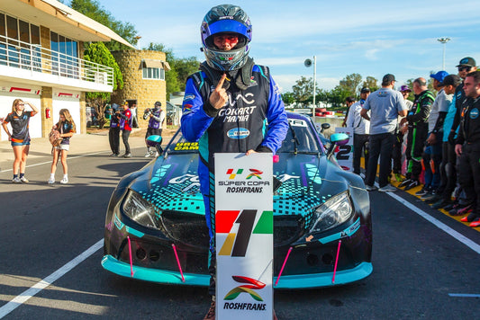 Fercho Urquiza vuelve a la punta del campeonato con una victoria más en León